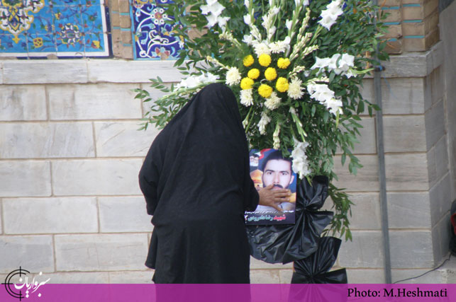 گزارش تصویری: تشییع پیکر اولین شهید مدافع حرم دیار سربداران